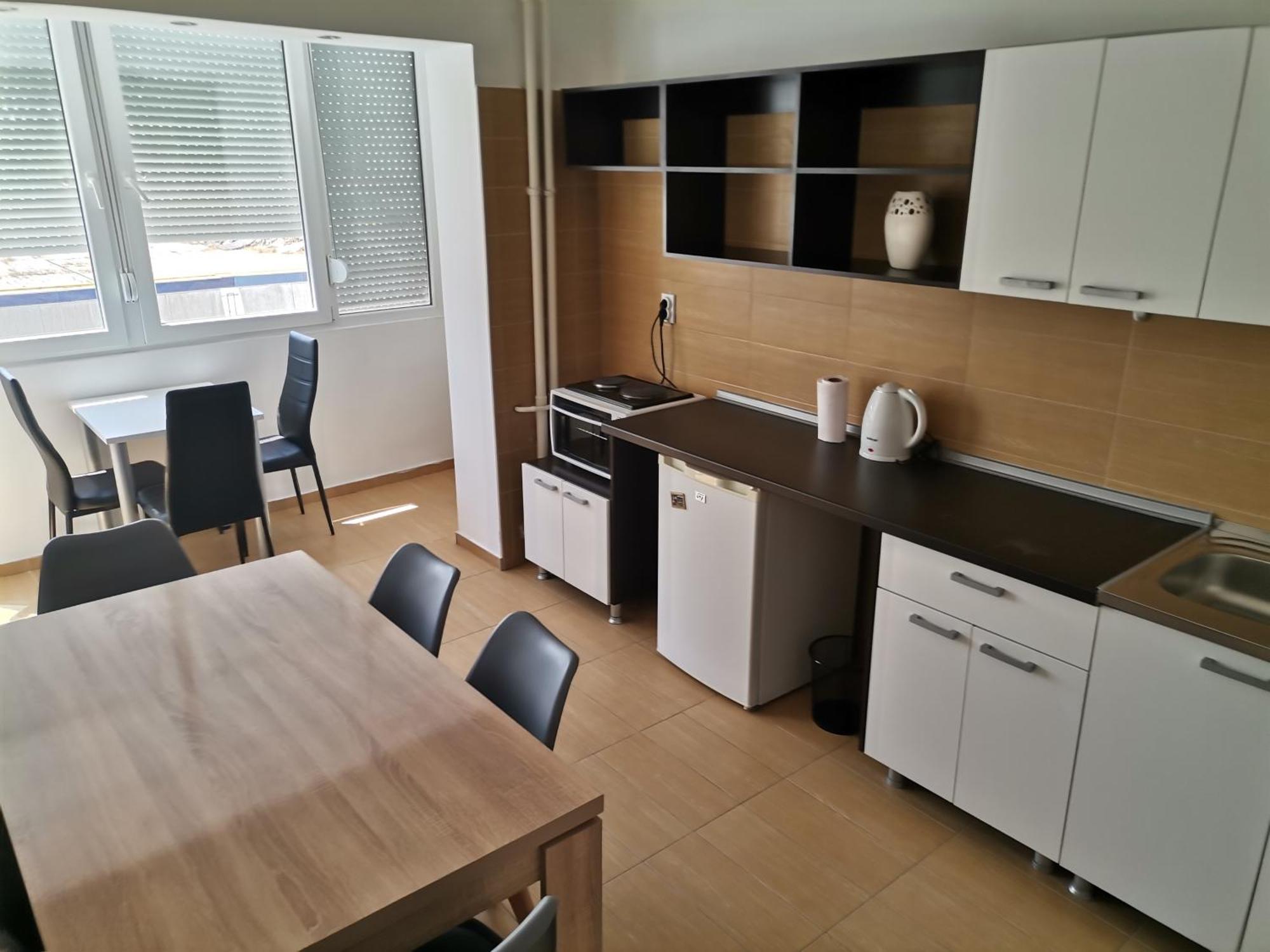 Calla 5 Apartment - Main Square, In The City Shopping Center - Parking Slot With Security And Video Camera Skopje Exteriör bild