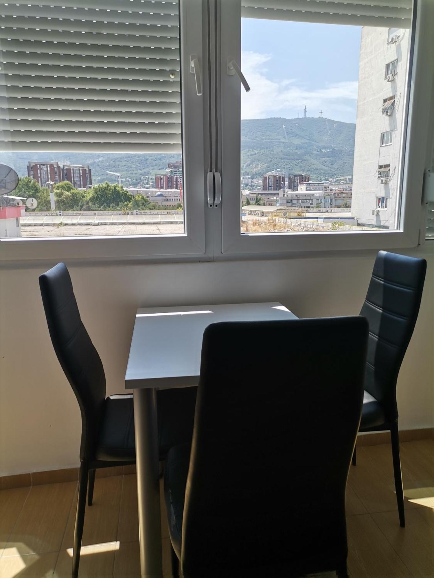 Calla 5 Apartment - Main Square, In The City Shopping Center - Parking Slot With Security And Video Camera Skopje Exteriör bild