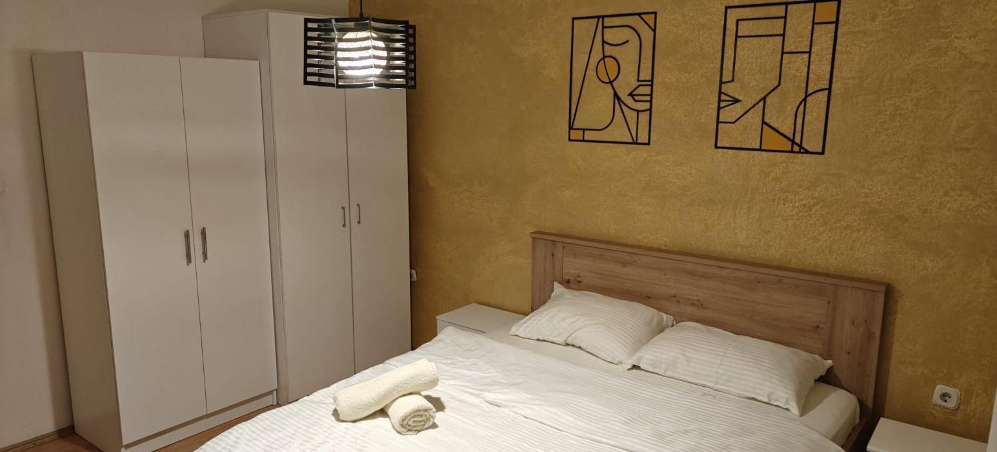Calla 5 Apartment - Main Square, In The City Shopping Center - Parking Slot With Security And Video Camera Skopje Exteriör bild