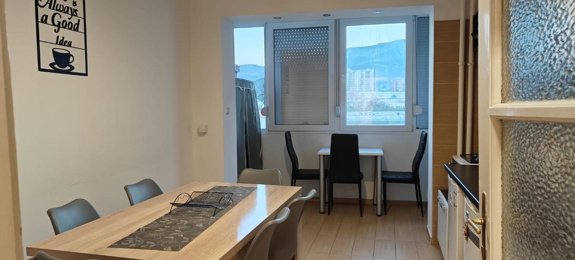 Calla 5 Apartment - Main Square, In The City Shopping Center - Parking Slot With Security And Video Camera Skopje Exteriör bild